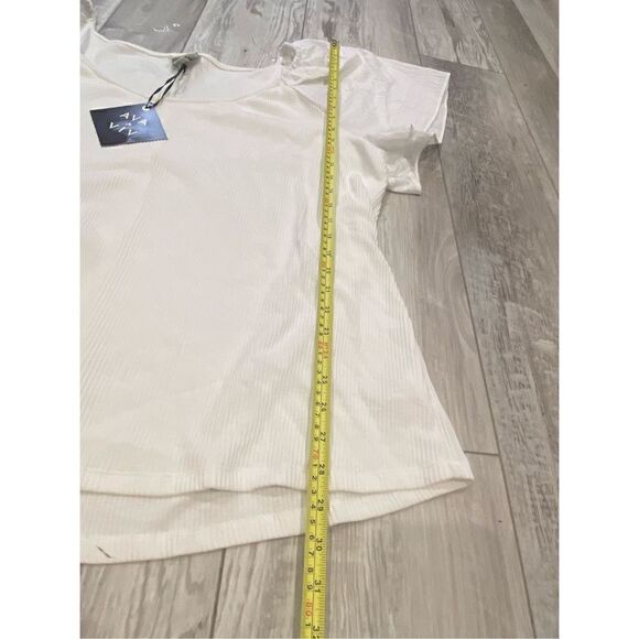 Ava & Viv plus size white blouse, size 3X - Picture 11 of 11